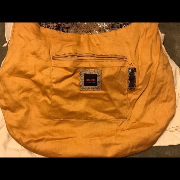 AUTHENTIC HOBO Gabor Style Shoulder Bag & Wallet - Picture 4 of 8